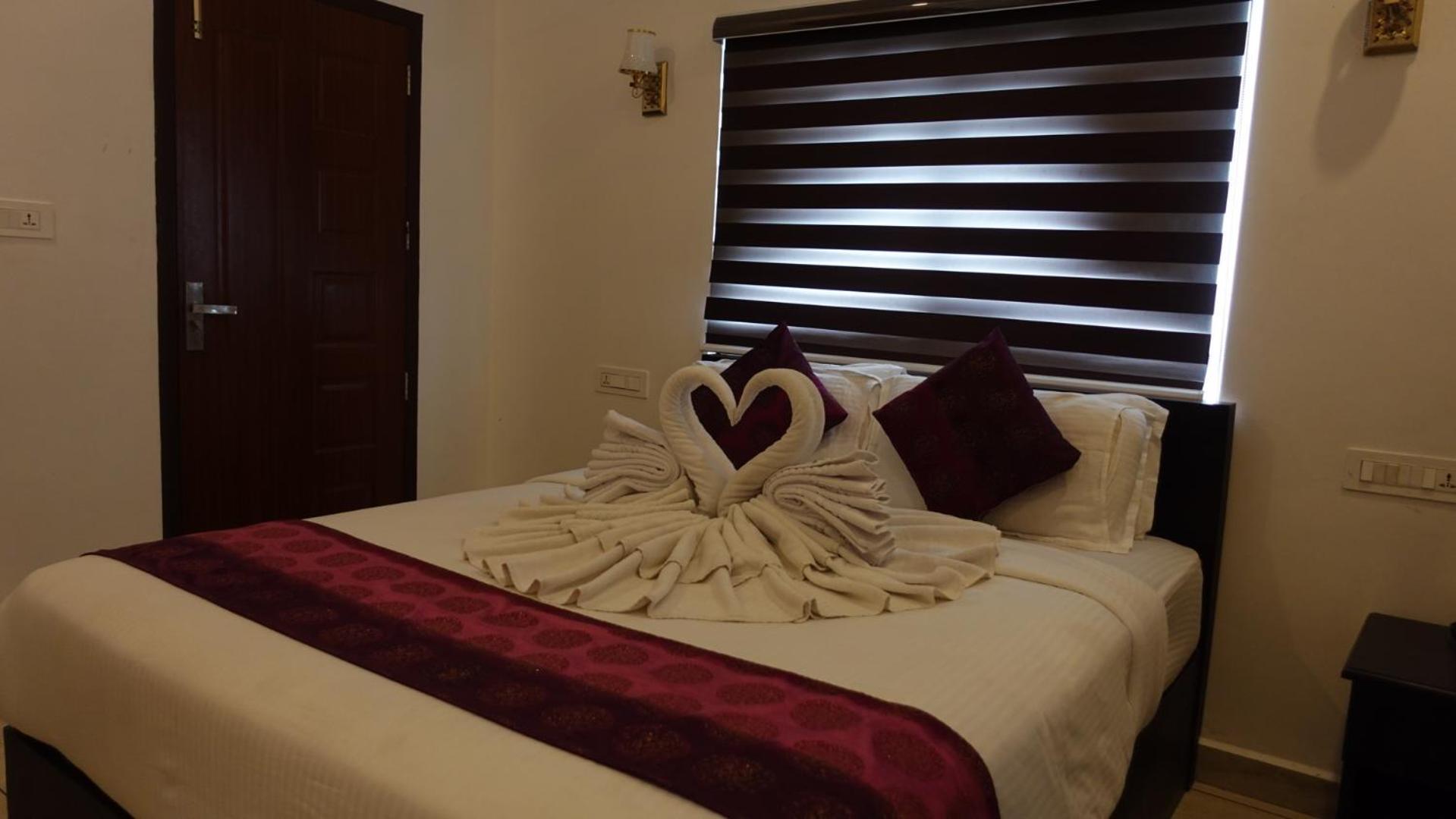 Himasailam Pool Resort Vagamon Ngoại thất bức ảnh