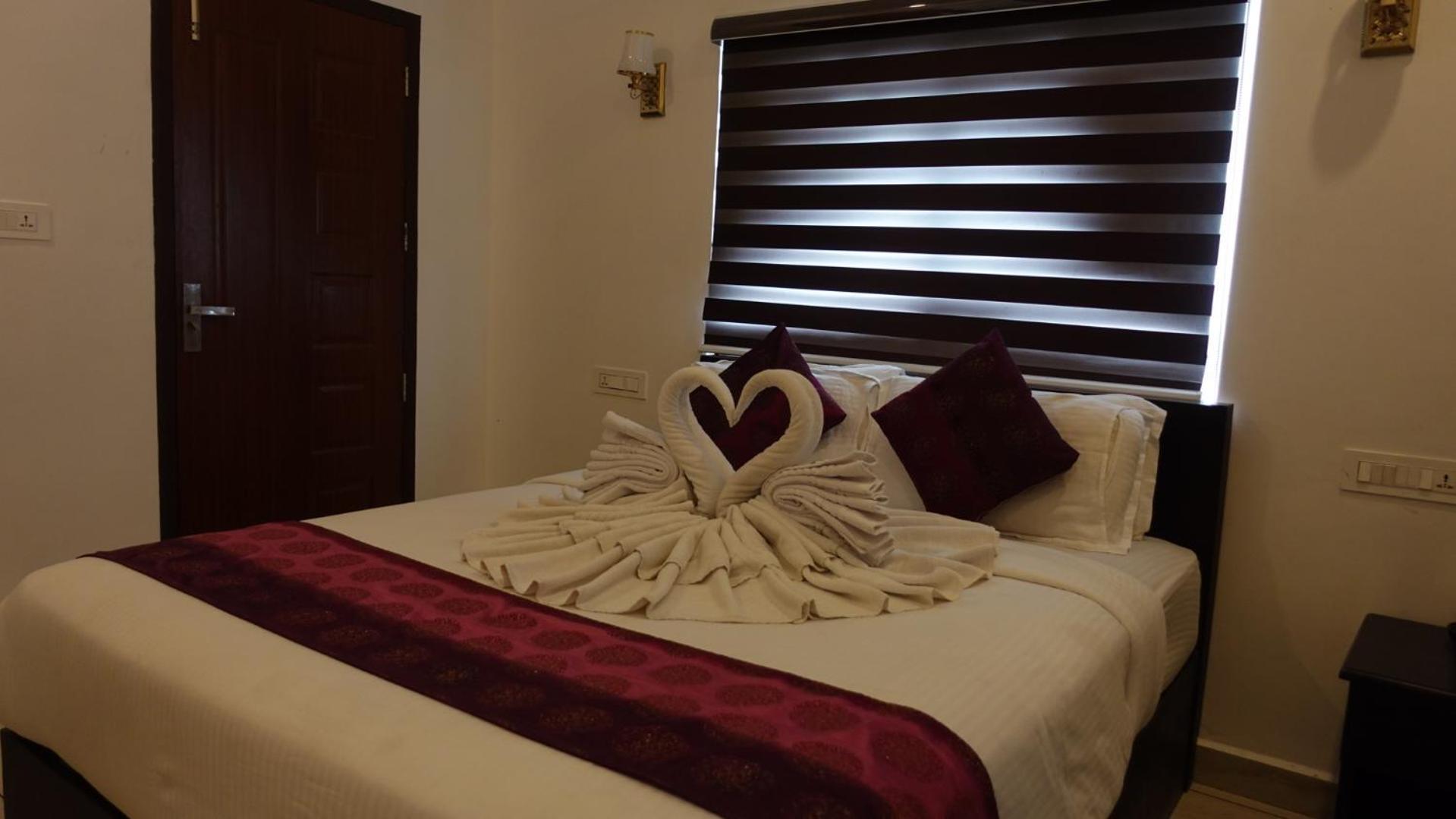 Himasailam Pool Resort Vagamon Ngoại thất bức ảnh