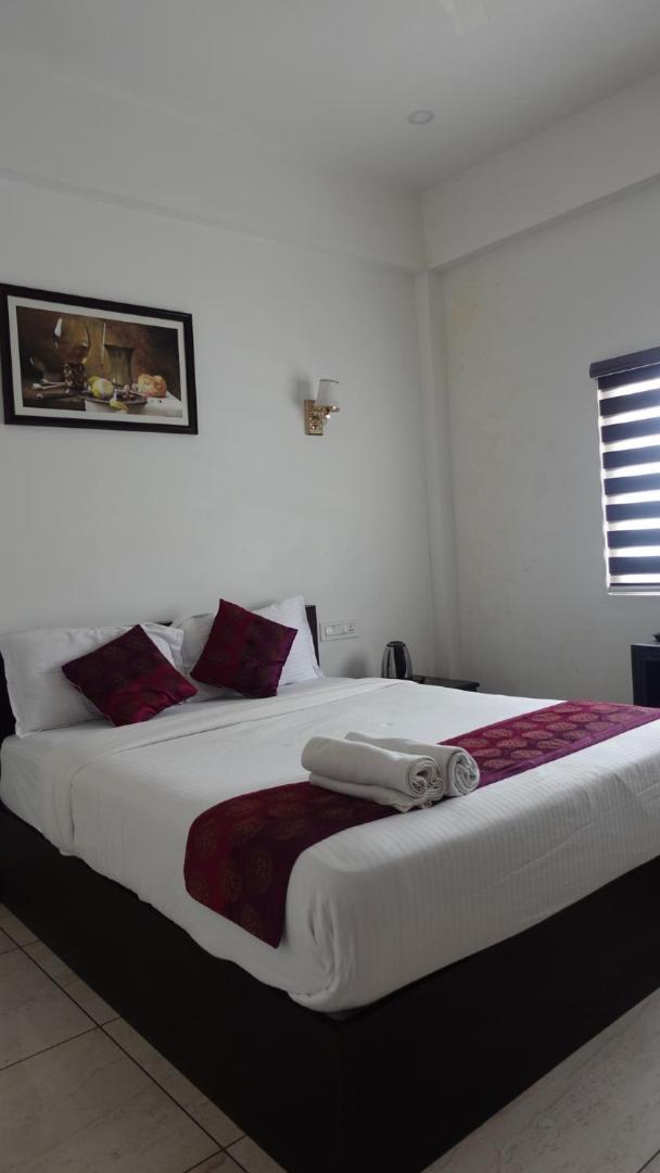 Himasailam Pool Resort Vagamon Ngoại thất bức ảnh