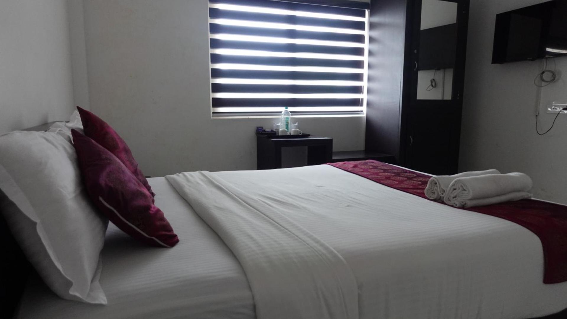 Himasailam Pool Resort Vagamon Ngoại thất bức ảnh