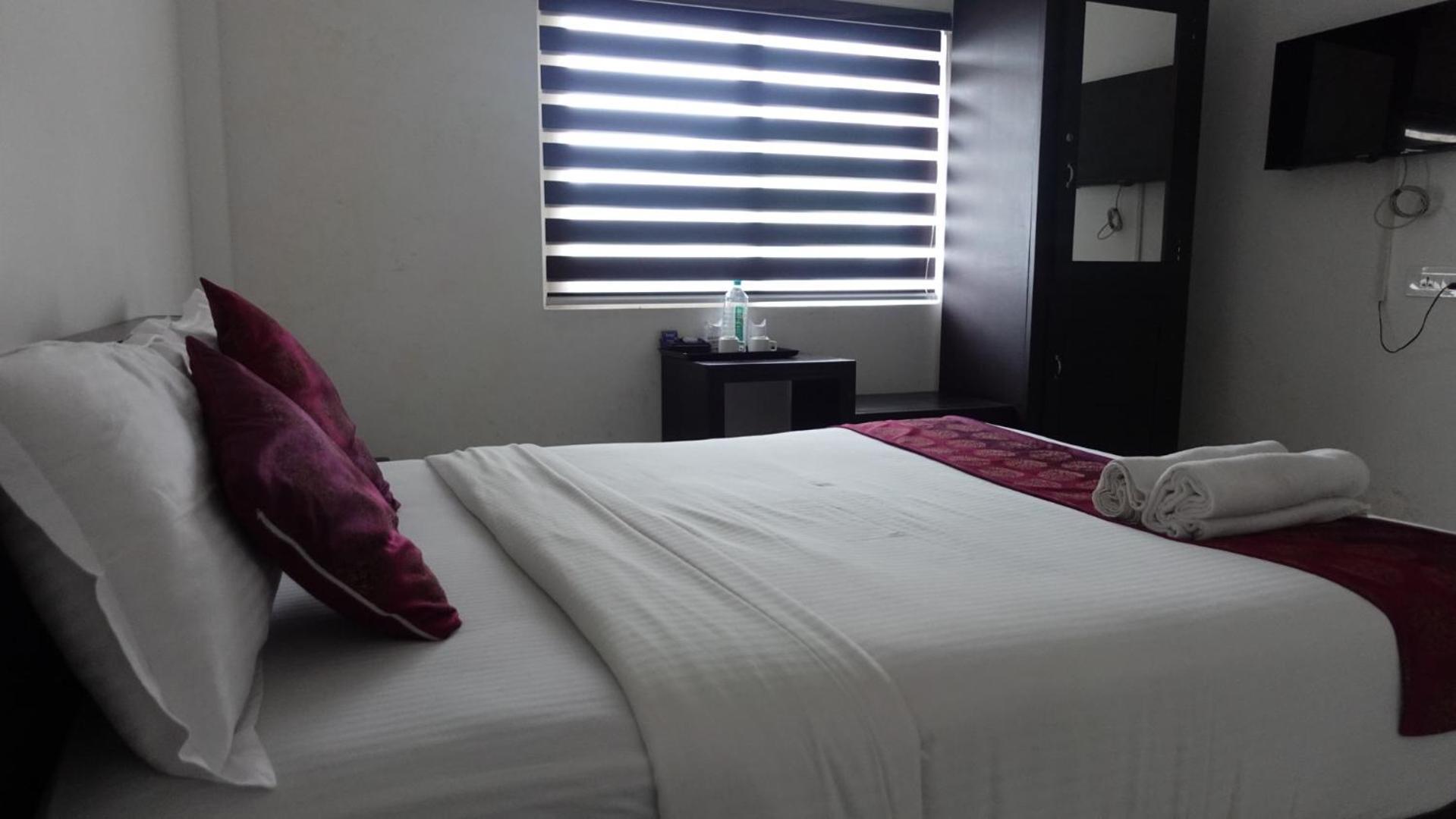 Himasailam Pool Resort Vagamon Ngoại thất bức ảnh